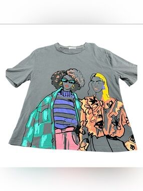 Graphic Short Sleeve Tee in Gray with Colorful Illustration